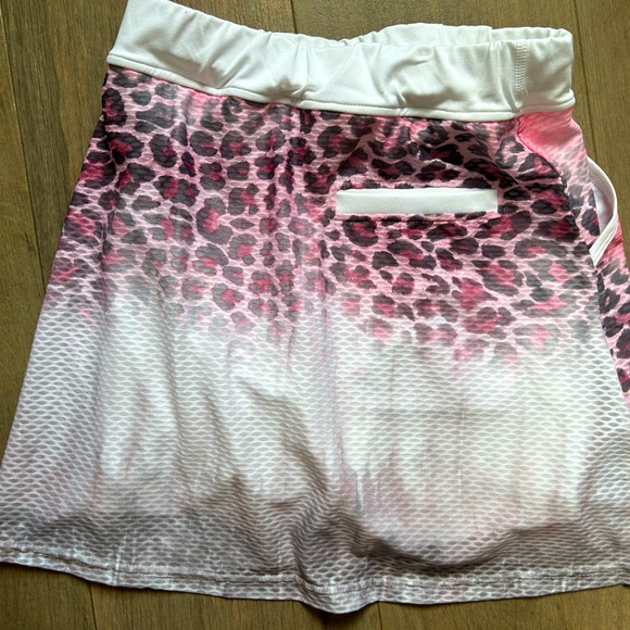 Sofibella Tennis Skort. - Picture 2 of 2